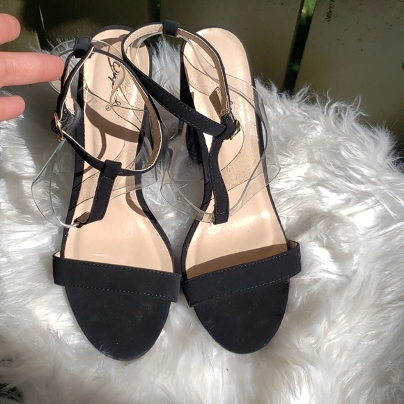 Qupid Nubuck Mid T-Strap Clear Vamp Open Toe - Picture 6 of 11